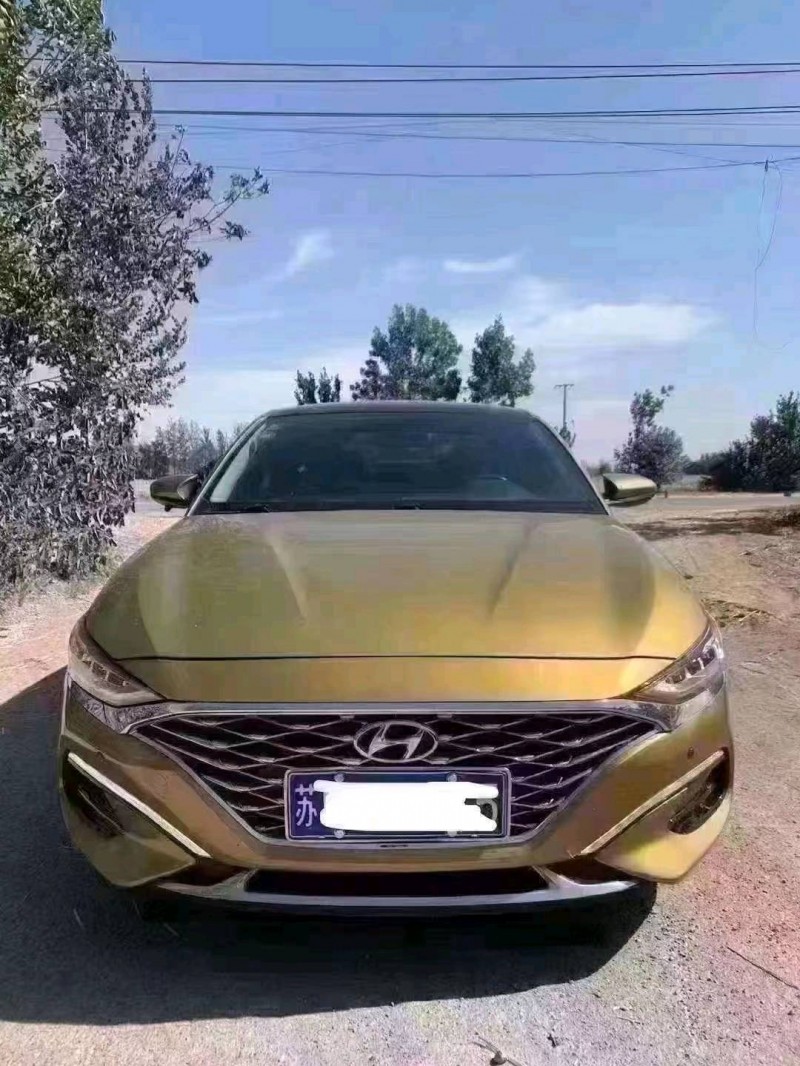 北京18年现代菲斯塔1