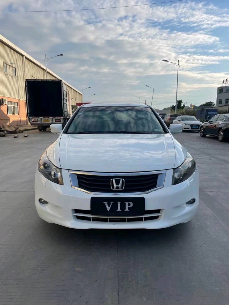 东莞10年本田雅阁1