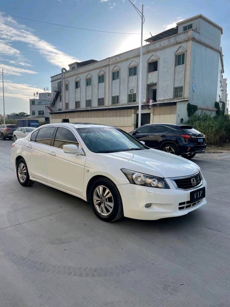 东莞10年本田雅阁3