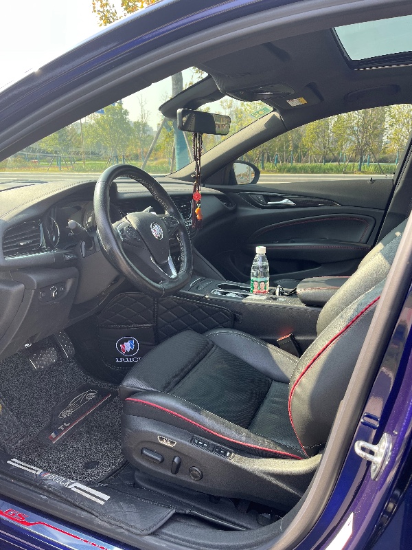 泰州20年别克君威9