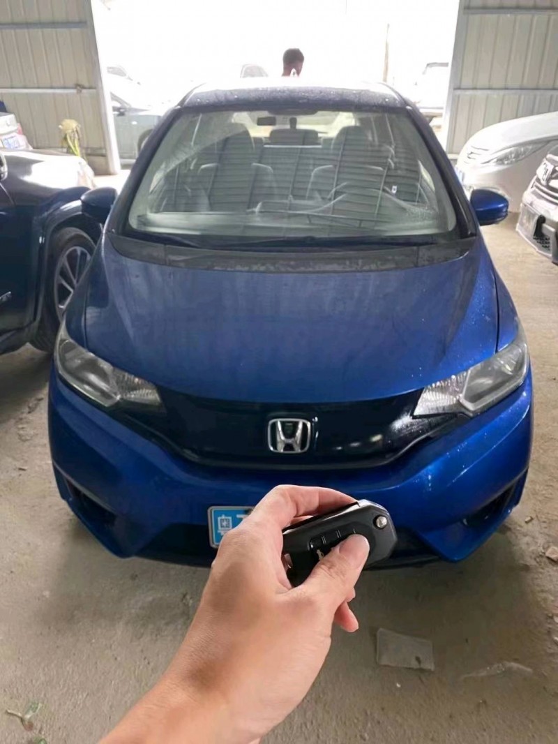 广州16年本田飞度1