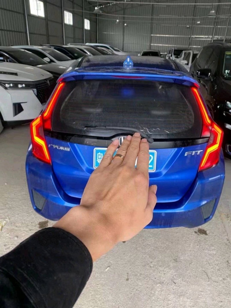 广州16年本田飞度2