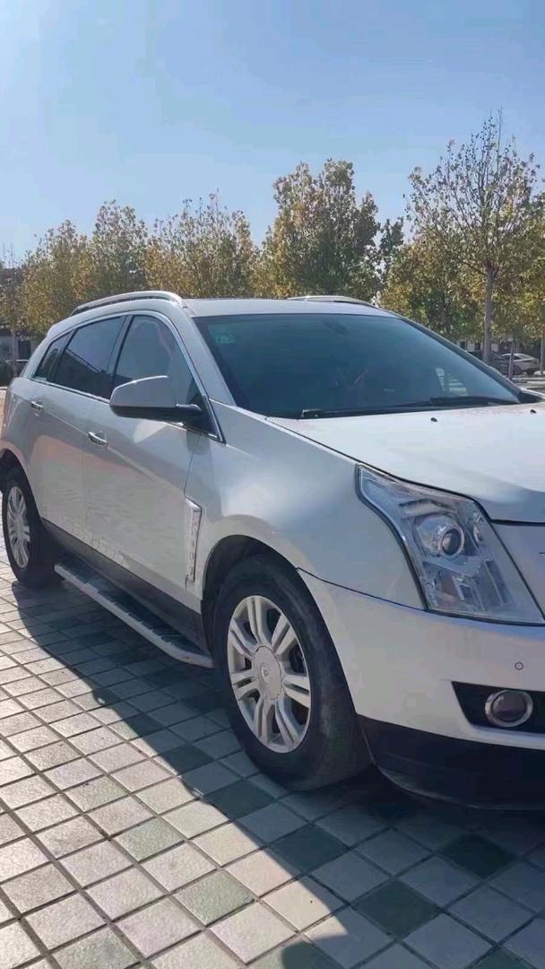 北京15年凯迪拉克SRX8