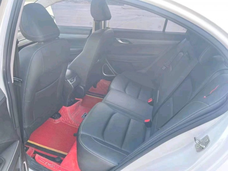 北京21年吉利帝豪4