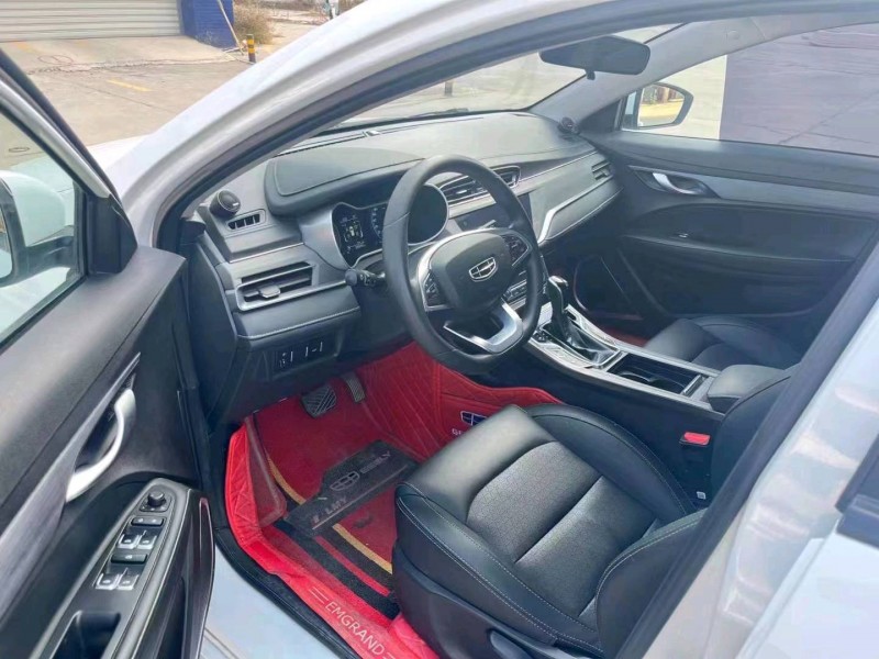 北京21年吉利帝豪5