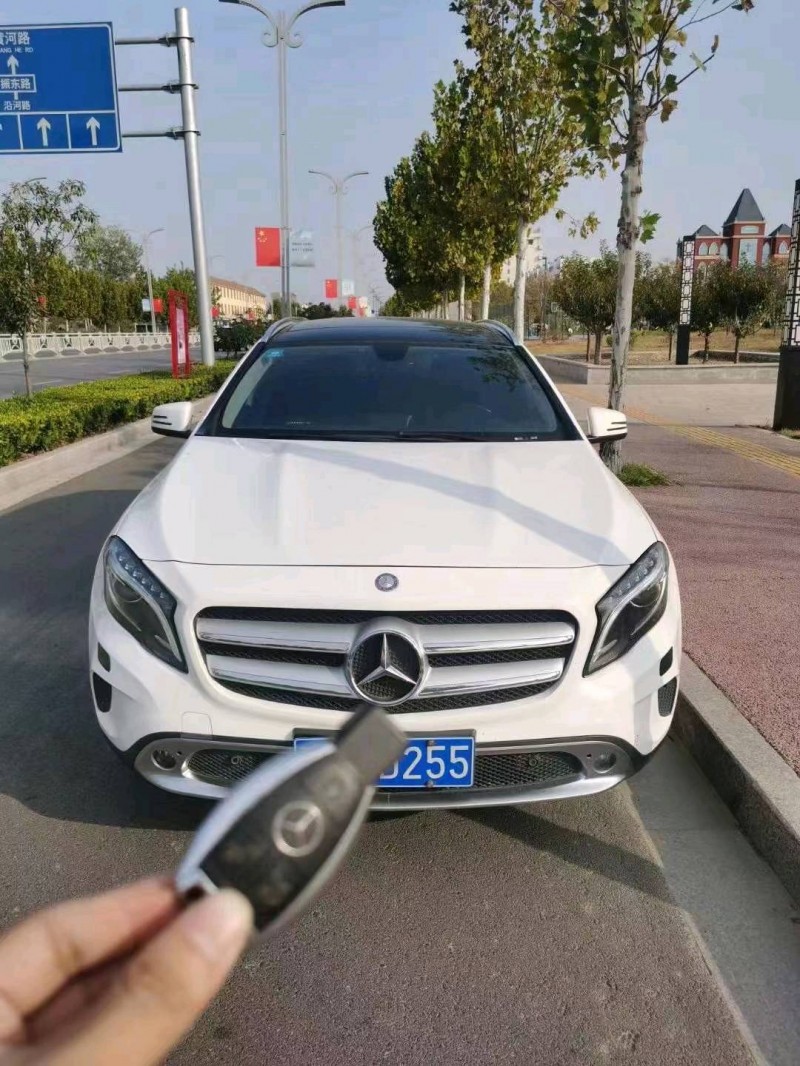 北京15年奔驰GLA7