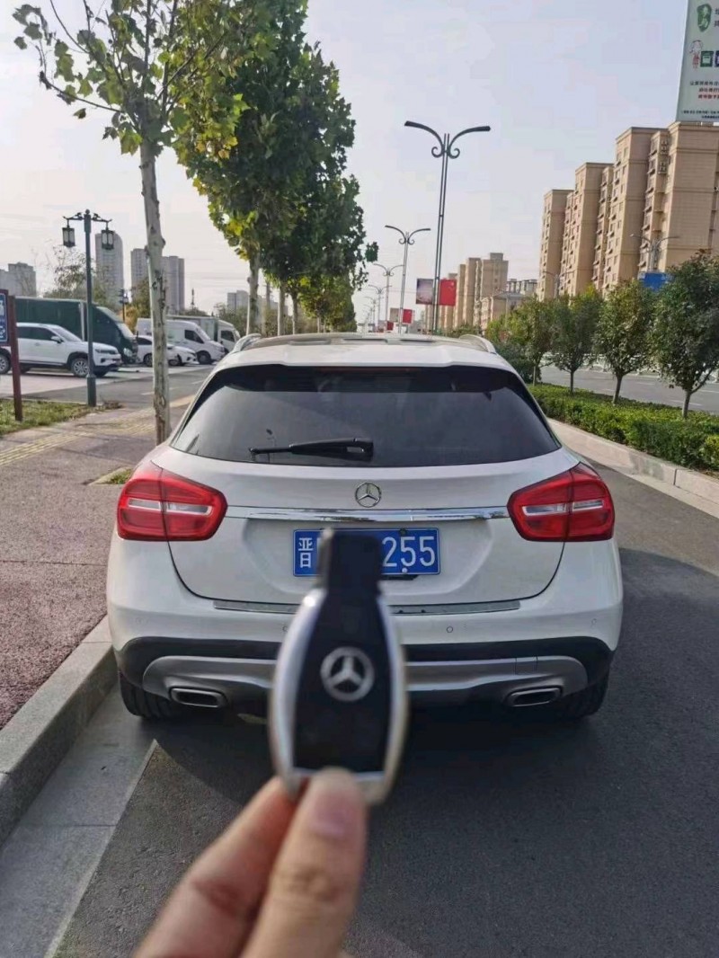 北京15年奔驰GLA6