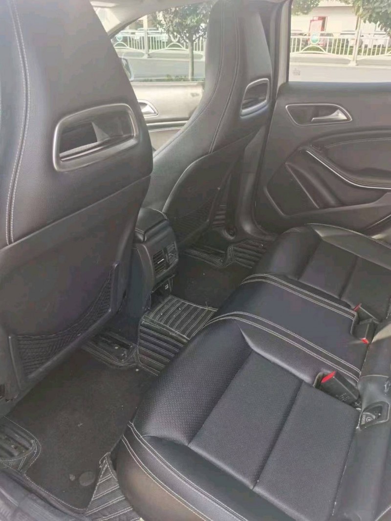 北京15年奔驰GLA1