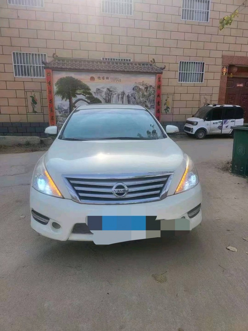 北京12年日产天籁1