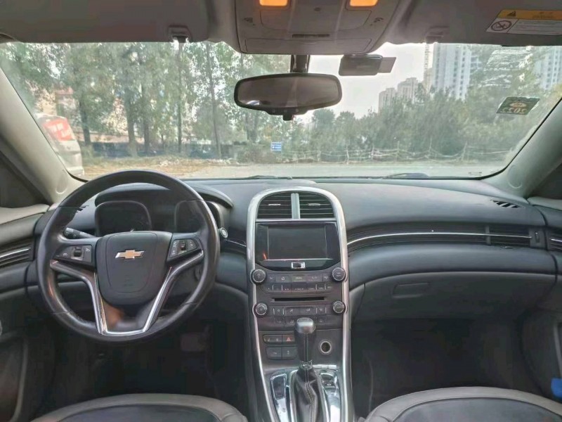 北京14年雪佛兰迈锐宝8