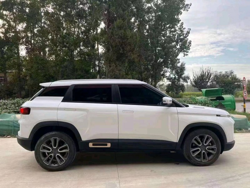 北京21年吉利帝豪4