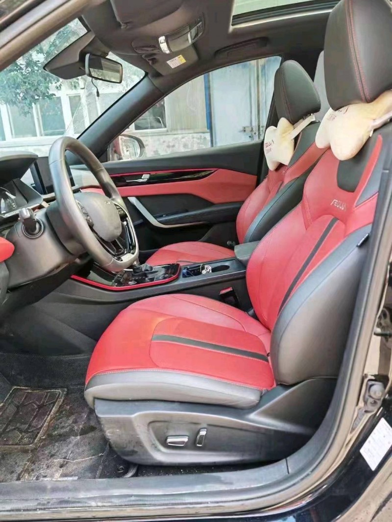 北京22年东风奕炫8