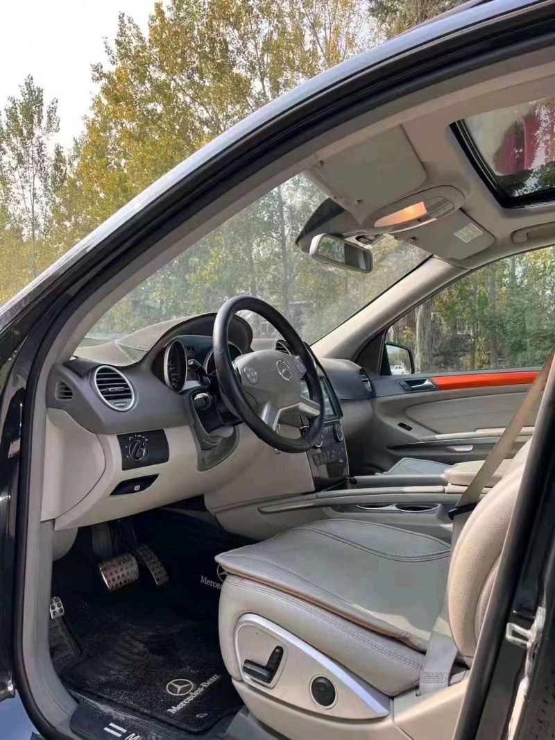 北京11年奔驰ML2