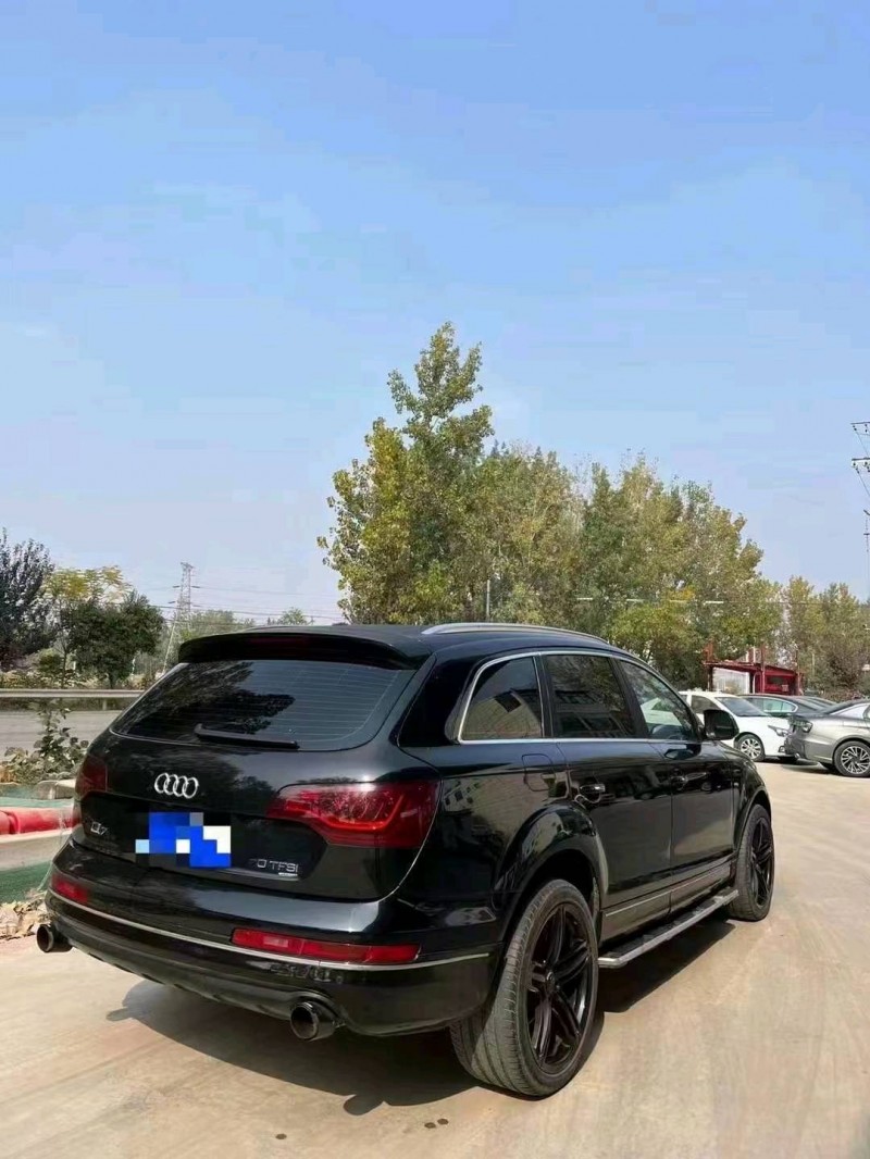 北京13年奥迪Q71