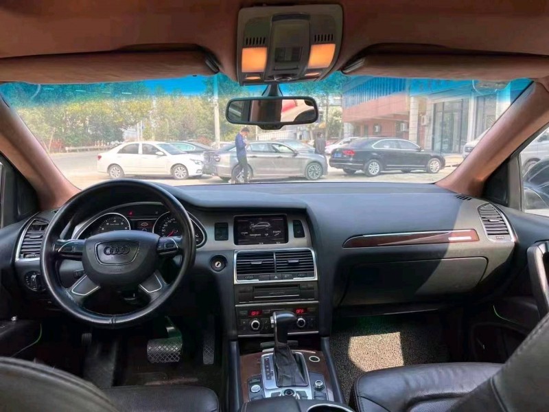 北京13年奥迪Q79