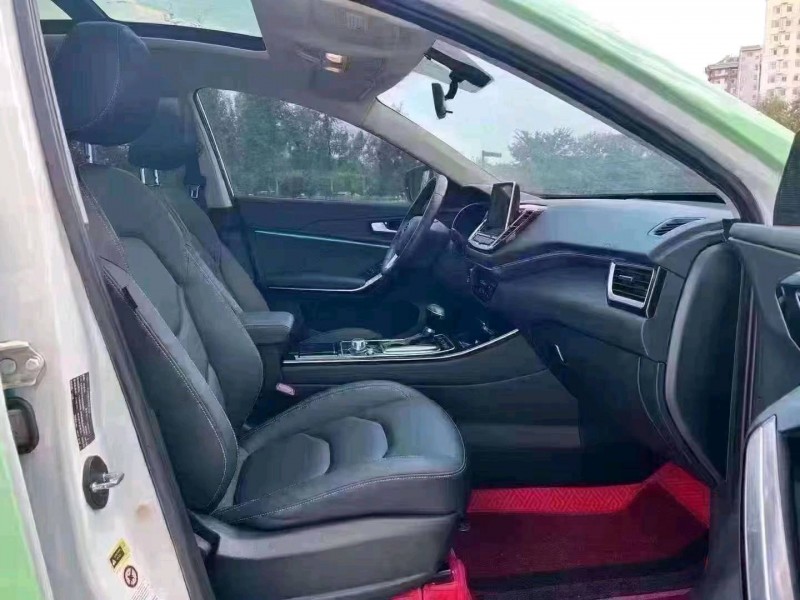 邯郸18年一汽森雅R93