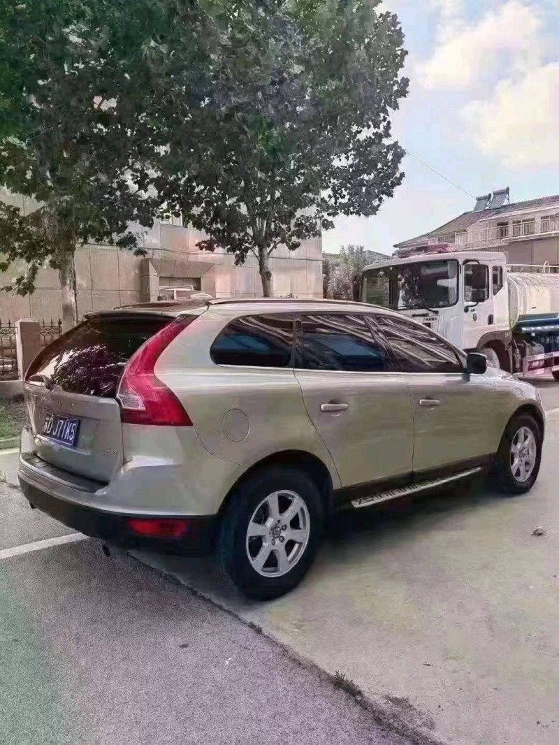 北京11年沃尔沃XC604