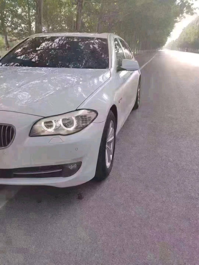 北京13年宝马5系3