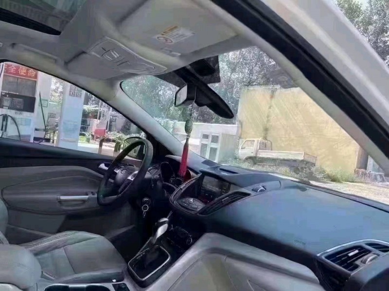 北京14年福特翼虎4