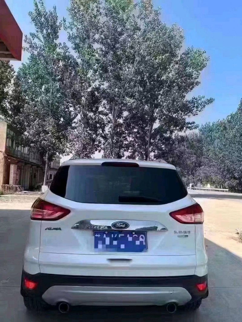 北京14年福特翼虎8