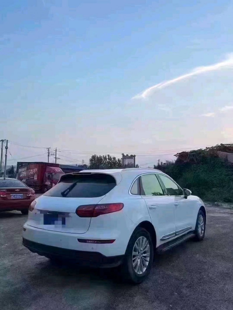 北京17年众泰SR94