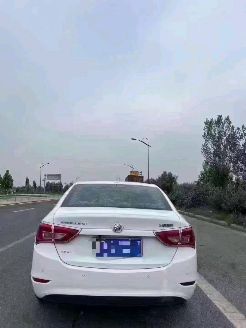 北京15年别克英朗7