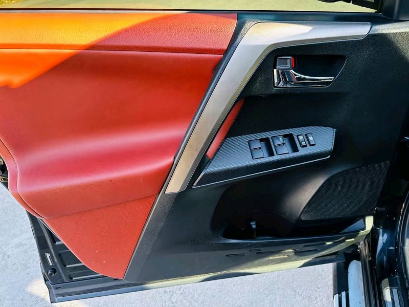 沈阳13年丰田RAV4荣放5