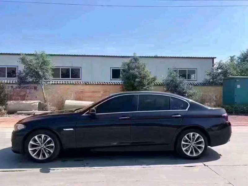 北京16年宝马5系4