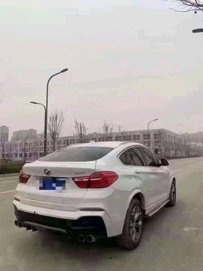 北京16年宝马X45