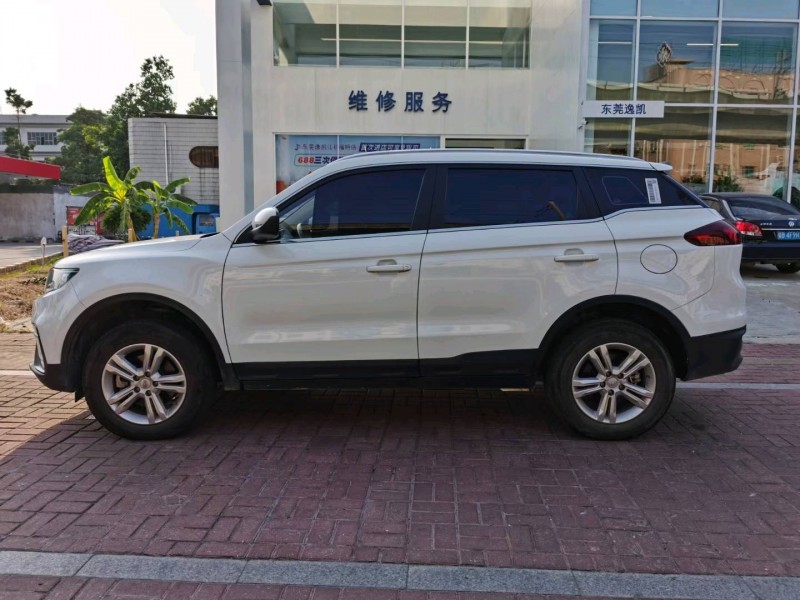东莞20年吉利博越5