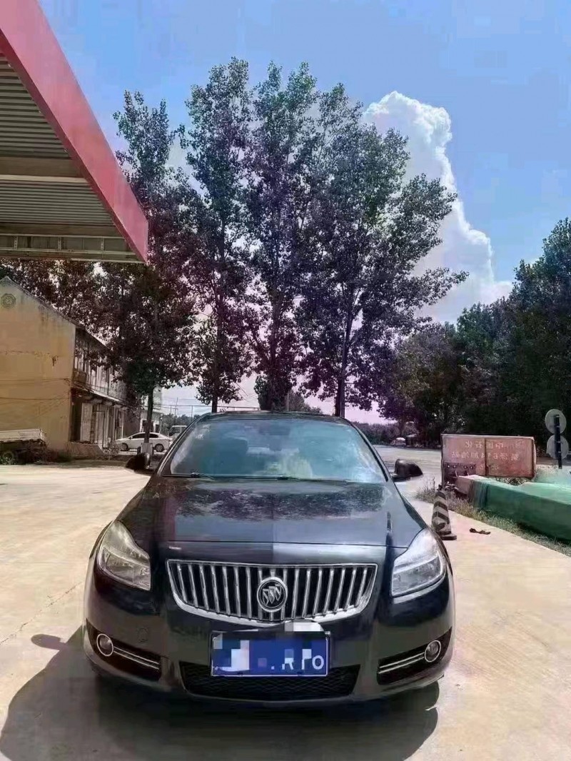 北京11年别克君威1