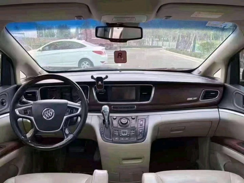 枣庄15年别克GL83