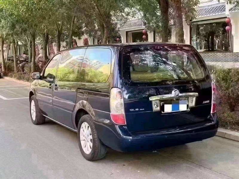 北京14年别克GL82