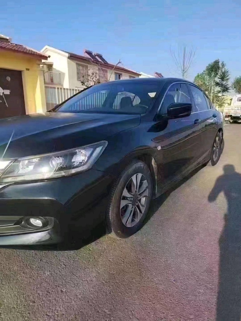 北京16年本田雅阁4