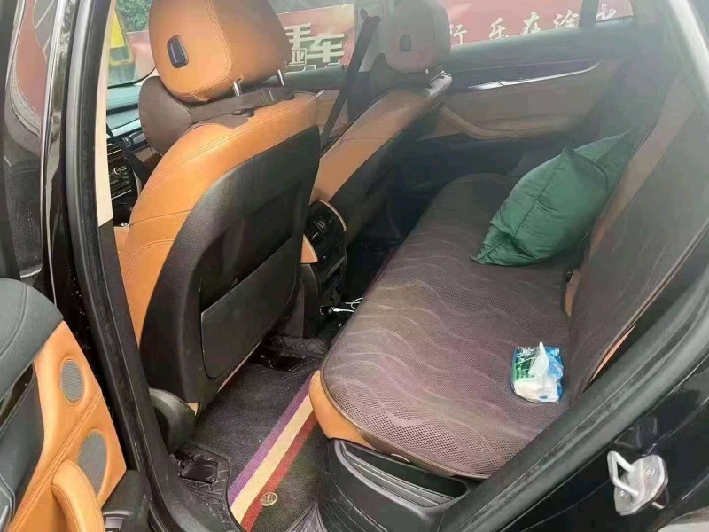 北京15年宝马X67