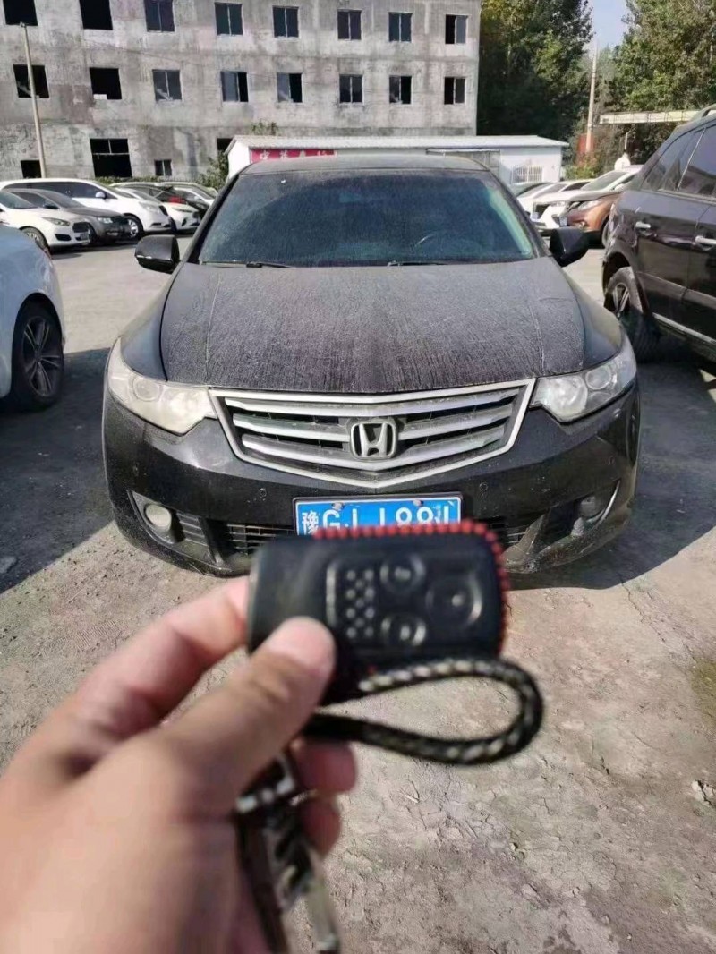 北京10年本田思铂睿1