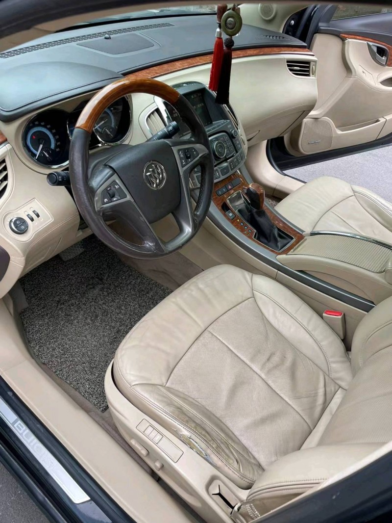 徐州11年别克君越4