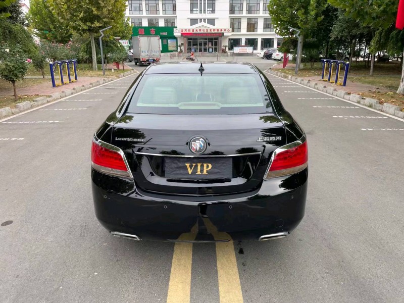 徐州11年别克君越9