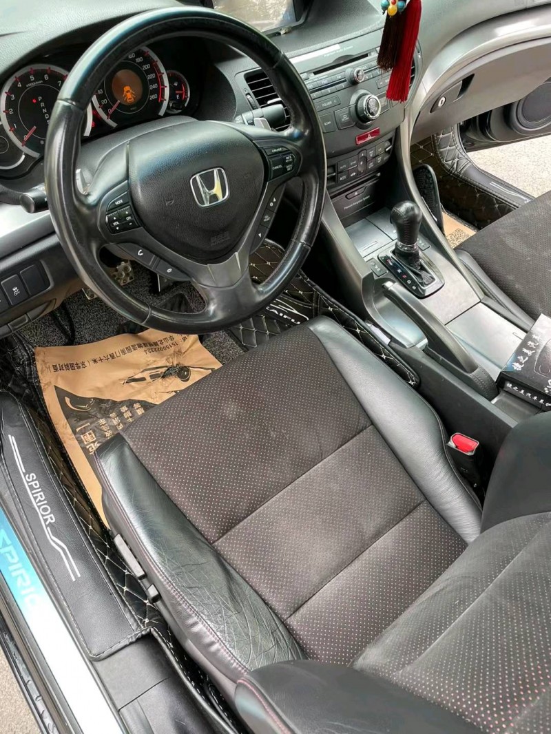 徐州13年本田思铂睿6