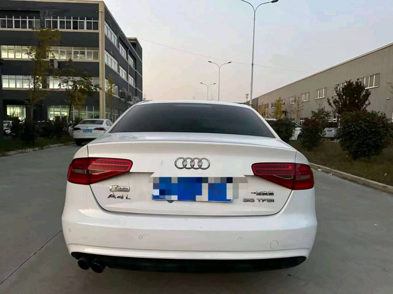 东营15年奥迪A4L9