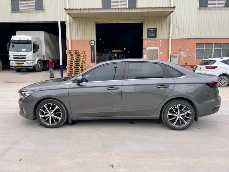 东莞21年吉利帝豪7