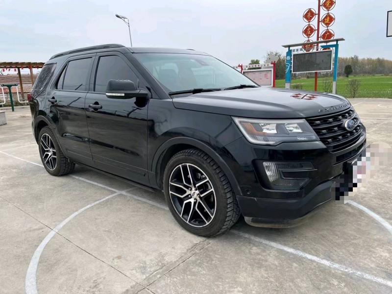 徐州16年福特探险者7