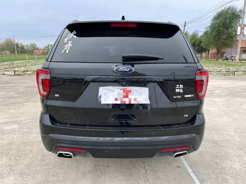 徐州16年福特探险者1