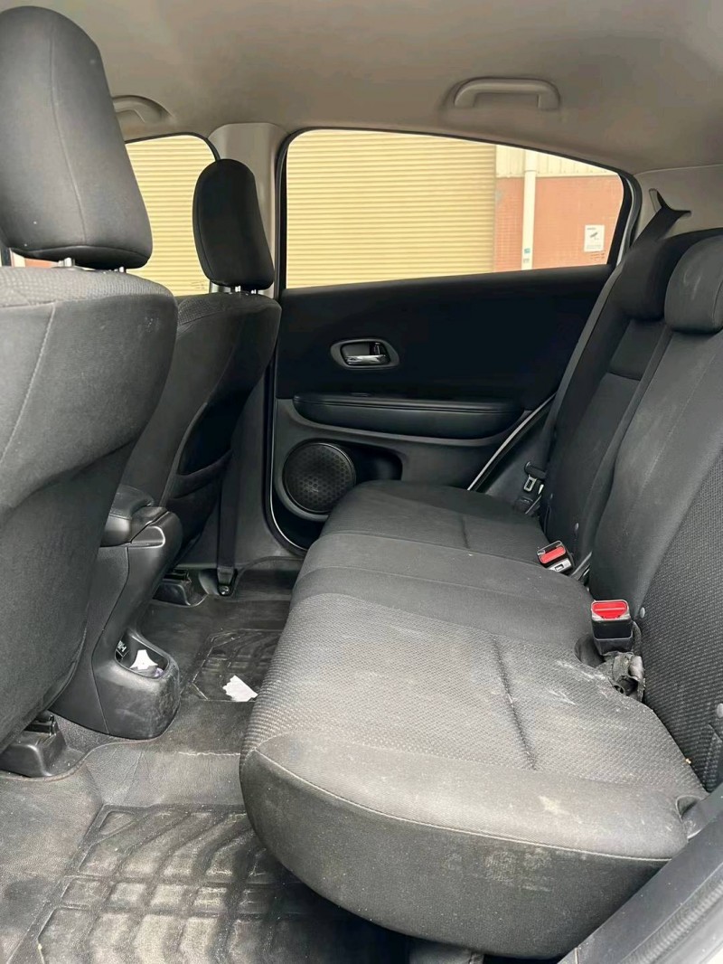 东莞17年本田缤智4