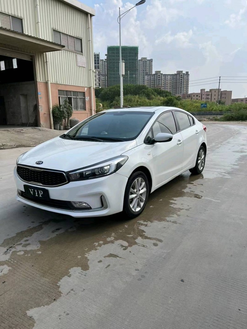 东莞17年起亚K33