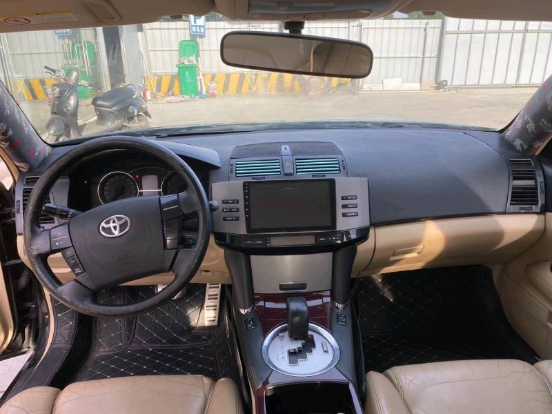 南宁07年丰田锐志6