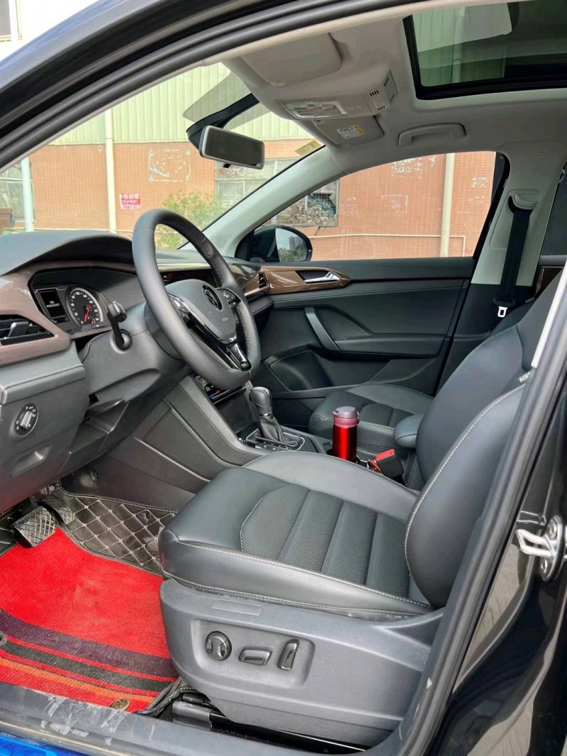 东莞21年大众途岳4