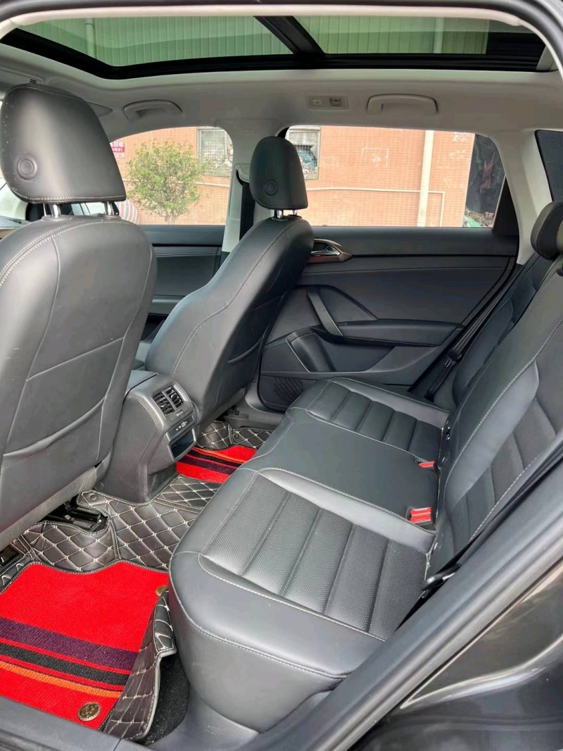 东莞21年大众途岳5