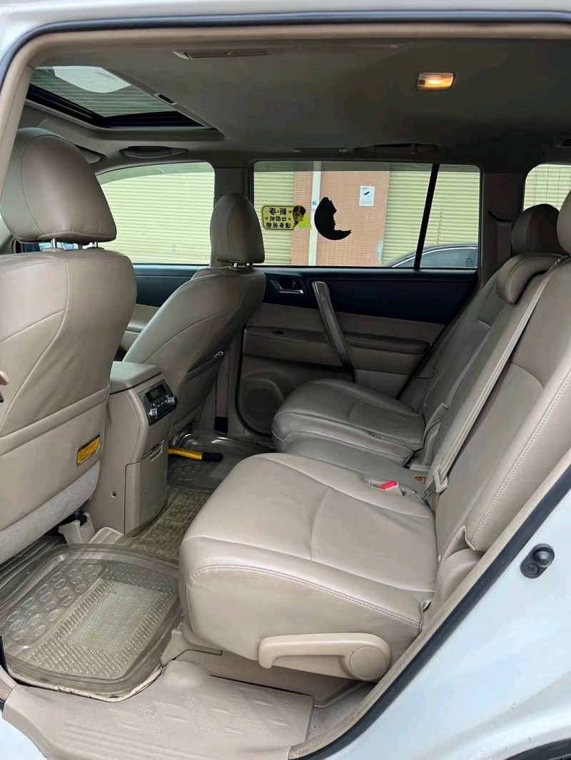 东莞13年丰田汉兰达5