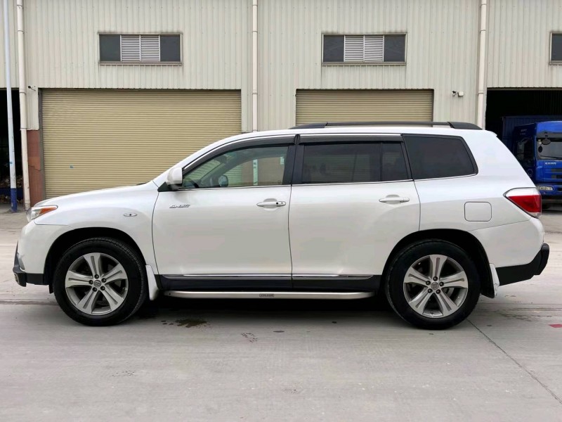 东莞13年丰田汉兰达8